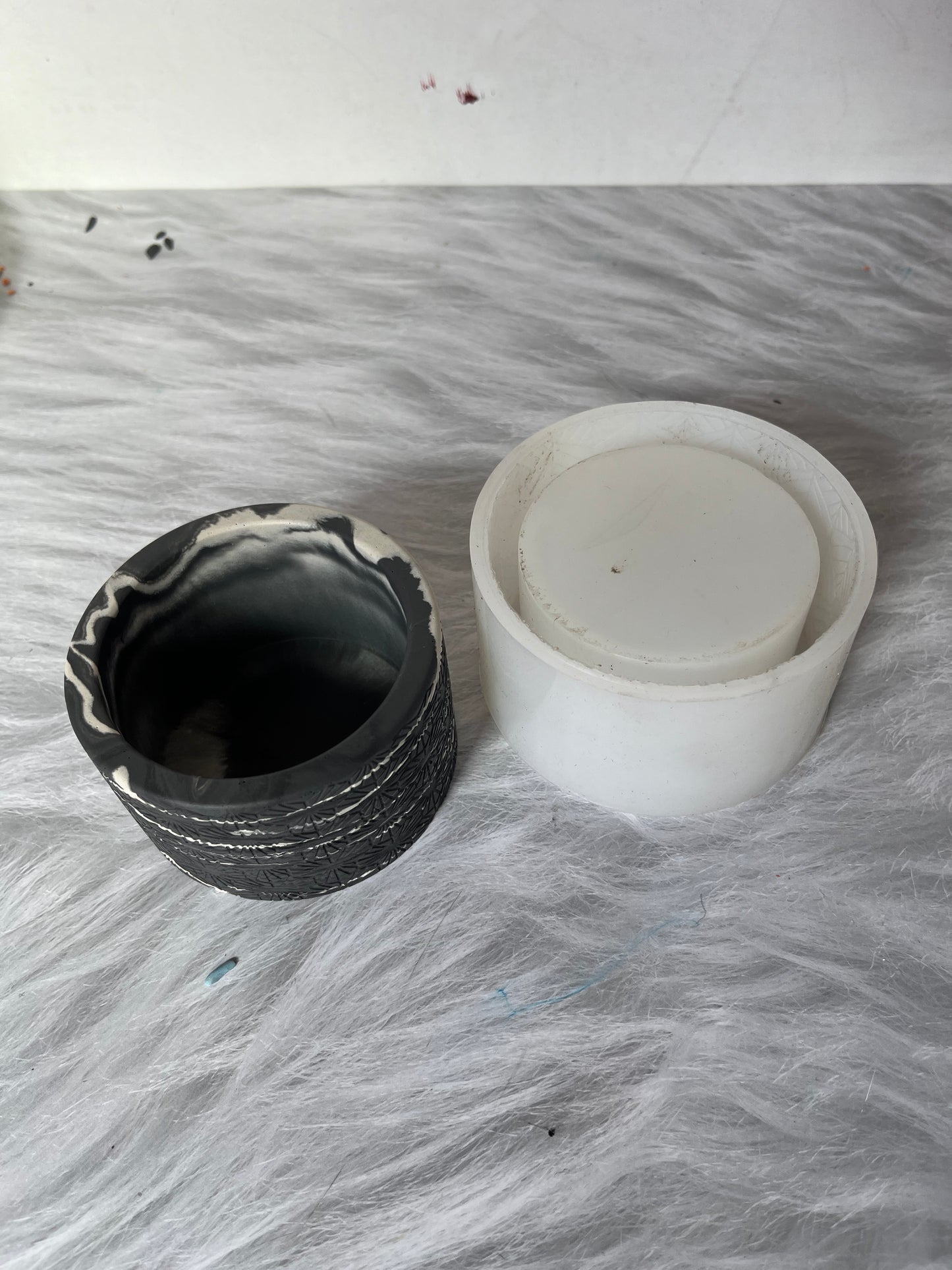 Mandala Pattern Round Planter for Beyond MIX, Resin, Concrete