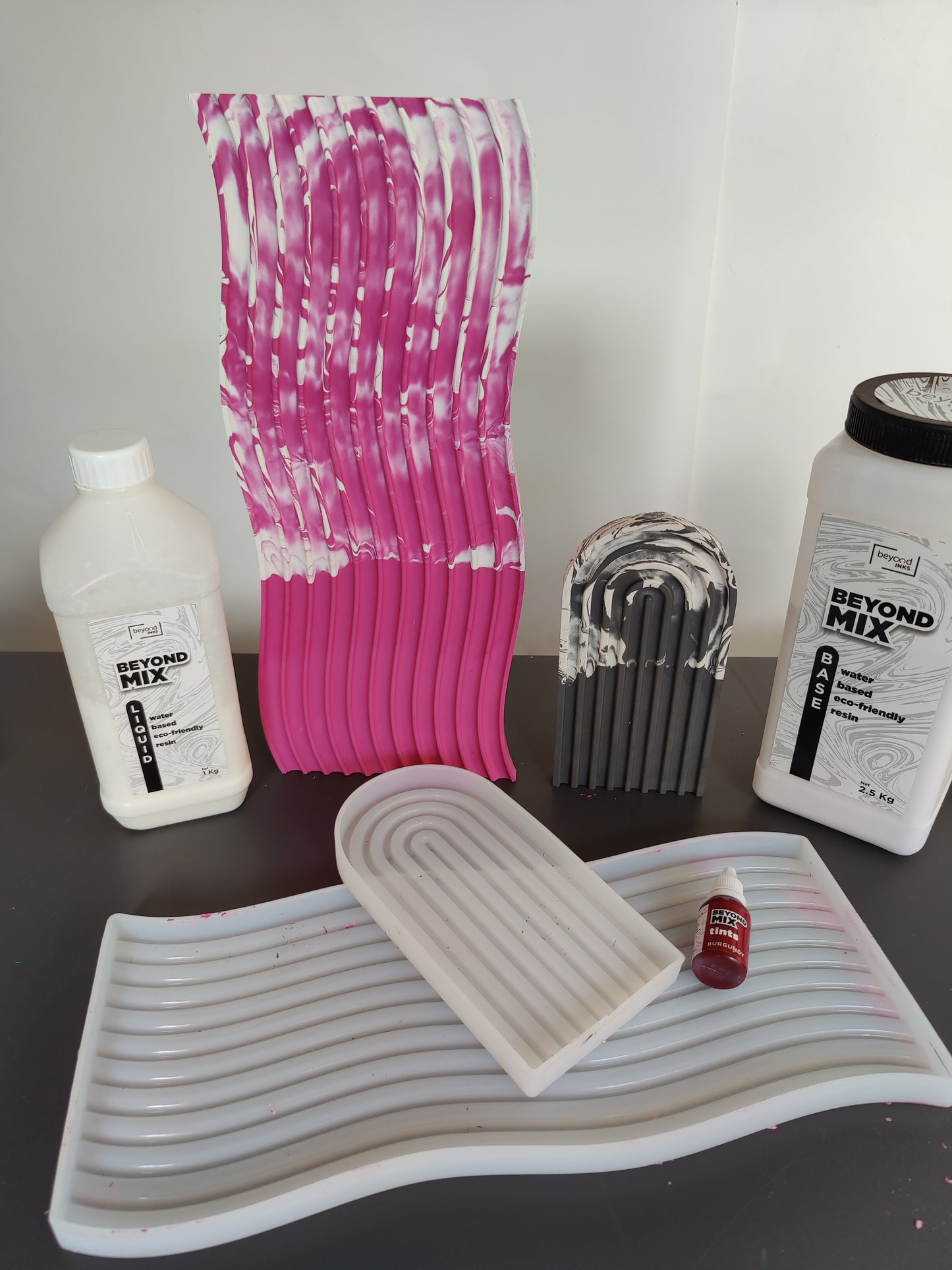 Wave Ridged Tray Mold
