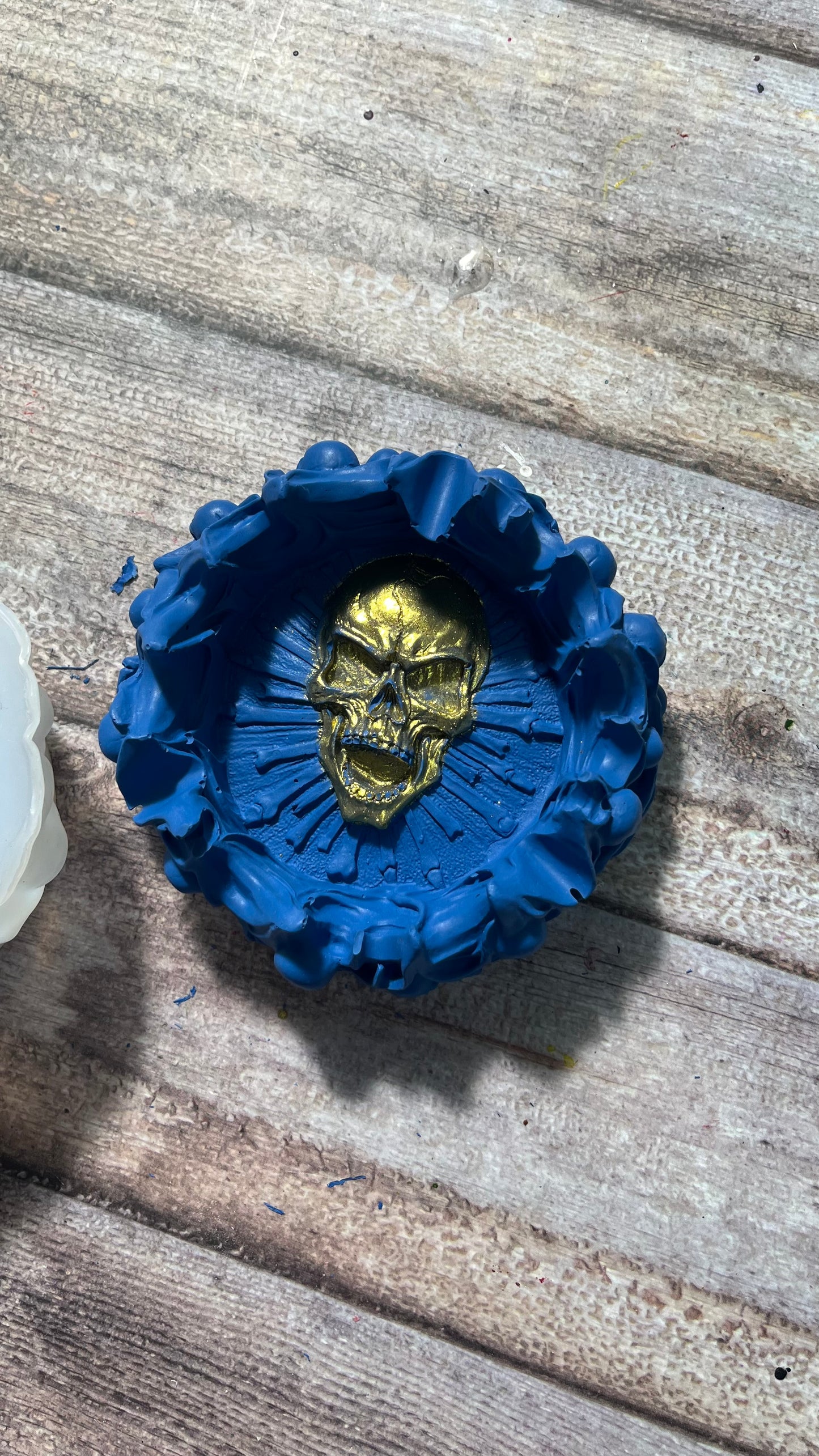 Halloween Skull Ashtray Mould for Beyond MIX, Resin, Concrete