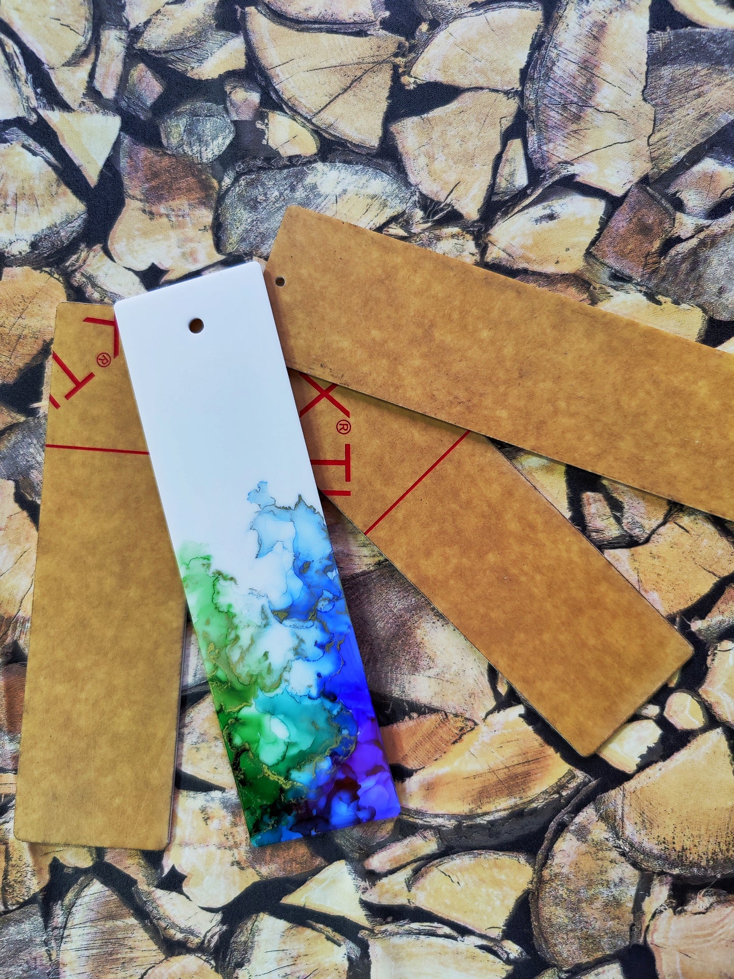 DIY Acrylic Bookmarks