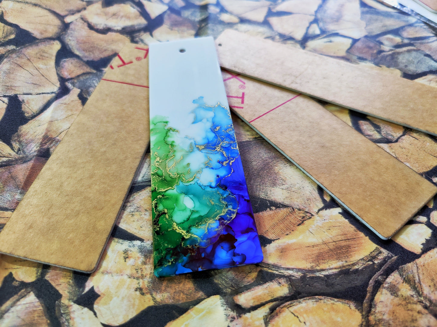 DIY Acrylic Bookmarks